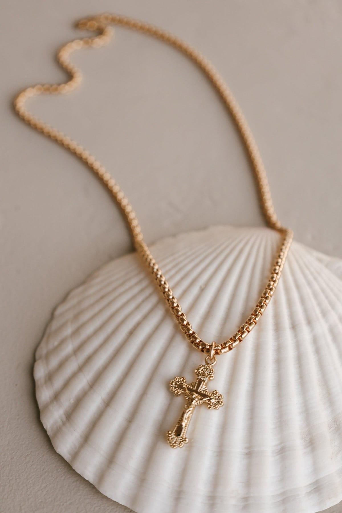 Men’s Crucifix Necklace